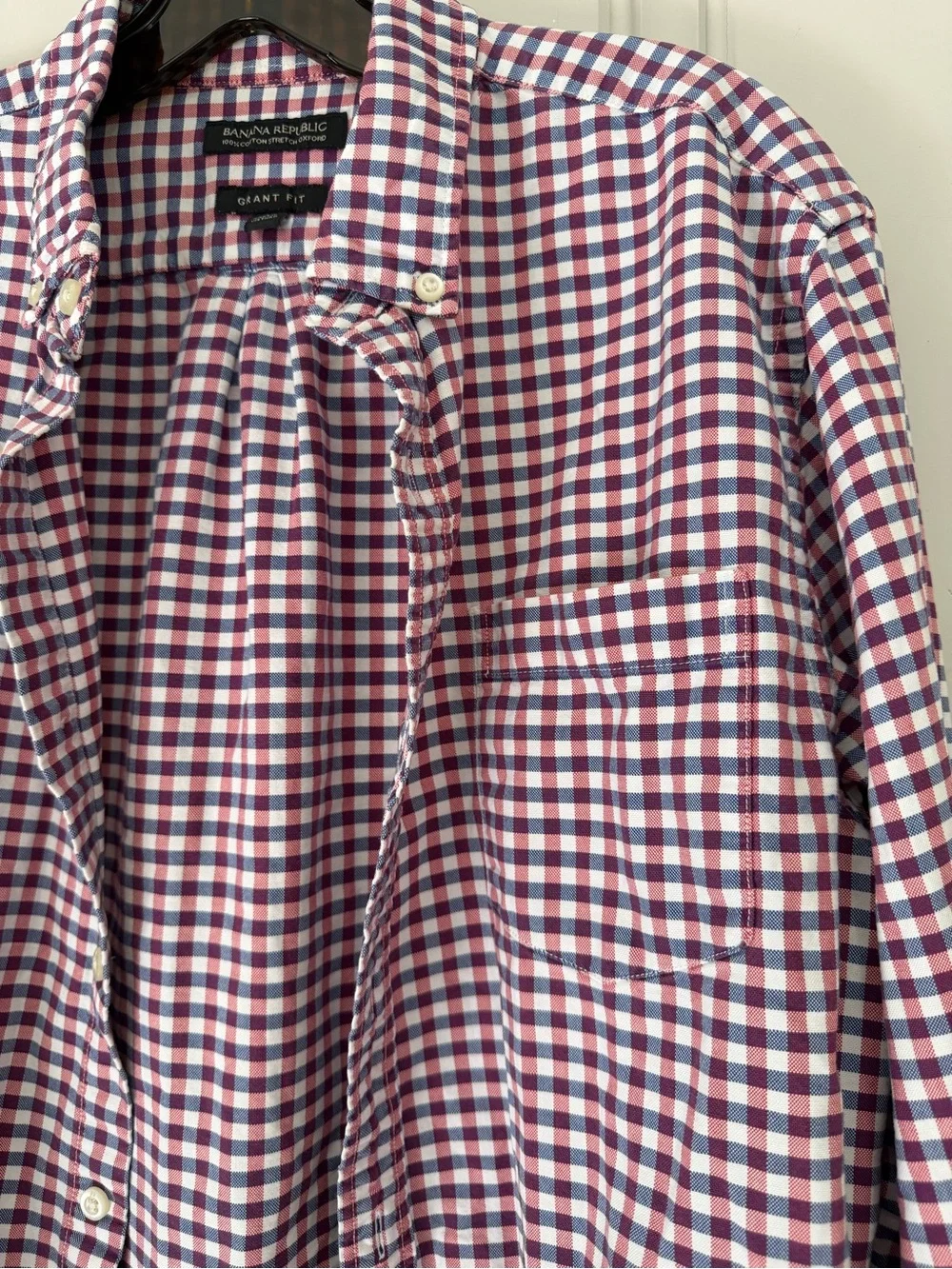 Banana Republic Men’s Red, Blue and White Gingham Button-Down Shirt: Grant Fit
